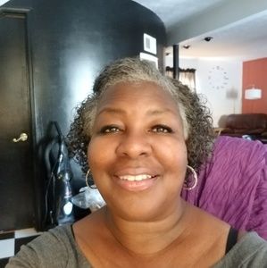 Meet your Posher, Rose